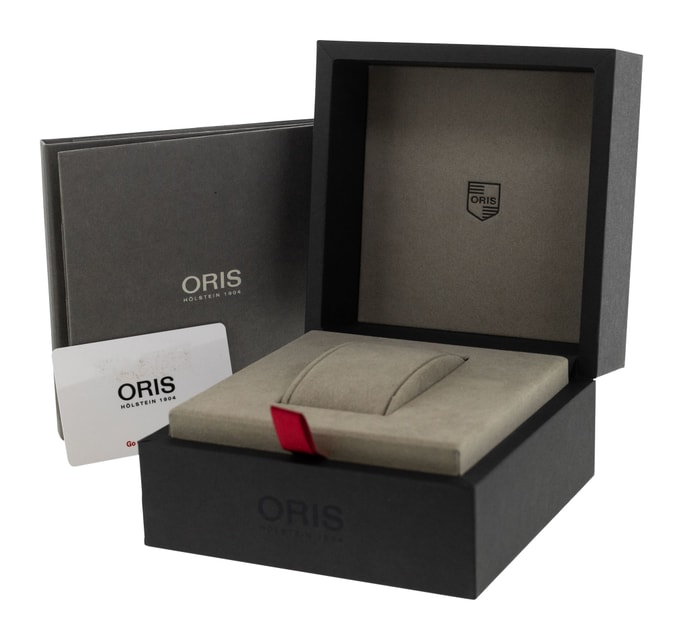 Oris Divers 01 733 7707 4053-07 8 20 18 Image 4